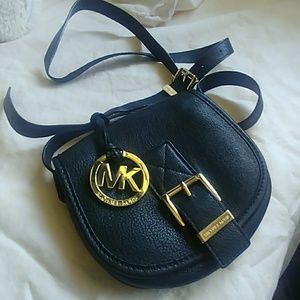 Black Michael Kors bag